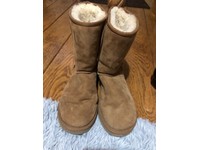 ugg boots size 6
